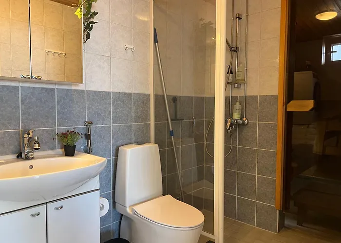 Apartamento Kaksio Jaervinaekymaellae Ja Saunalla Lahden Satamasta *